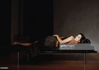 Carrie-Anne Moss feet photo thumbnail