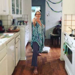 Carrie-Anne Moss feet photo thumbnail