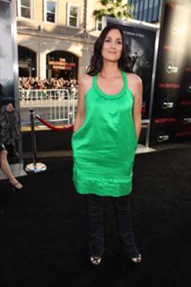 Carrie-Anne Moss feet photo thumbnail