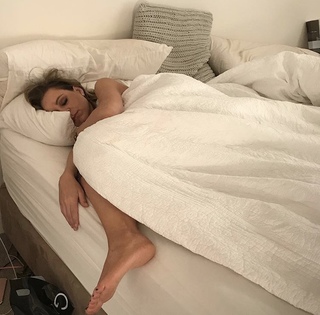 Carrie Bickmore feet photo 3