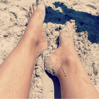 Carrie Bickmore feet photo 16
