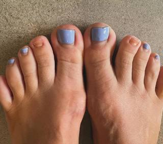 Carrie Bickmore feet photo 18
