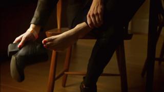 Carrie Brownstein feet photo 13