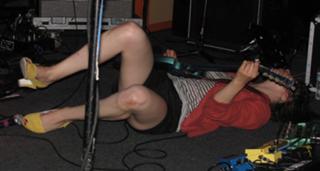 Carrie Brownstein feet photo 3