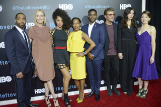 Carrie Coon feet photo thumbnail