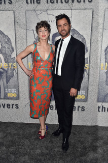 Carrie Coon feet photo thumbnail