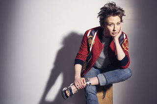 Carrie Coon feet photo thumbnail