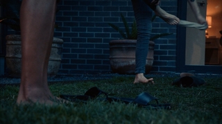Carrie Coon feet photo thumbnail