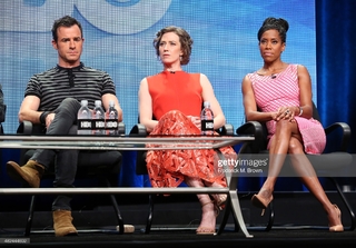Carrie Coon feet photo thumbnail