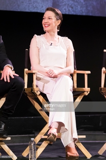 Carrie Coon feet photo thumbnail