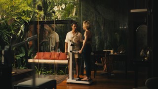 Carrie Coon feet photo thumbnail