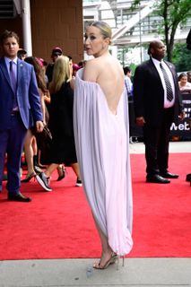 Carrie Coon feet photo 7