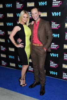 Carrie Keagan feet photo thumbnail