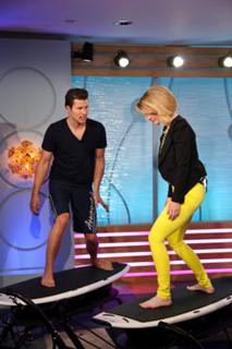 Carrie Keagan feet photo thumbnail