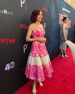 Carrie Preston feet photo 17