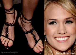 Carrie Underwood feet photo thumbnail