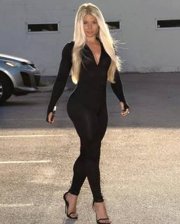 Carriejune Anne Bowlby feet photo 11