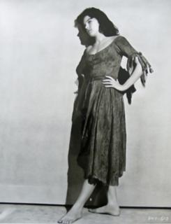 Carroll Baker feet photo 4