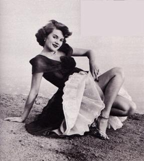 Carroll Baker feet photo 9