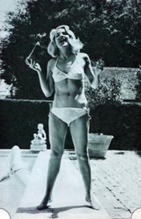 Carroll Baker feet photo 5