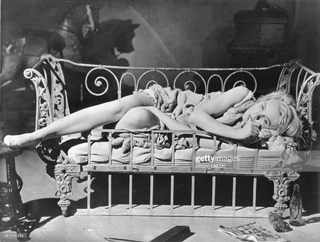Carroll Baker feet photo 17