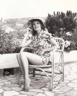 Carroll Baker feet photo 11