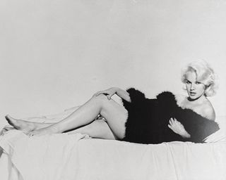 Carroll Baker feet photo 2