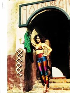 Carré Otis feet photo 13