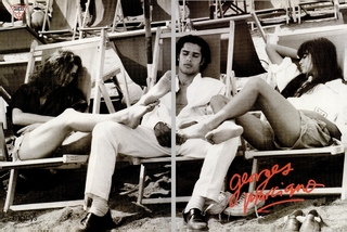 Carré Otis feet photo 10