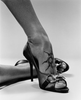 Carré Otis feet photo 11