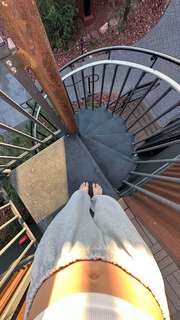 Caryn Marjorie feet photo thumbnail