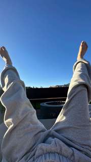 Caryn Marjorie feet photo thumbnail