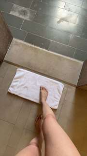 Caryn Marjorie feet photo thumbnail