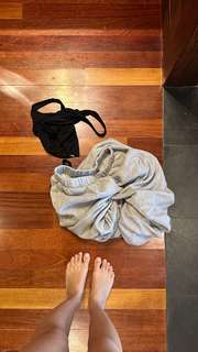 Caryn Marjorie feet photo thumbnail