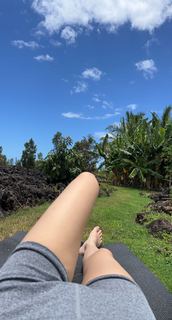 Caryn Marjorie feet photo thumbnail