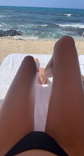 Caryn Marjorie feet photo thumbnail