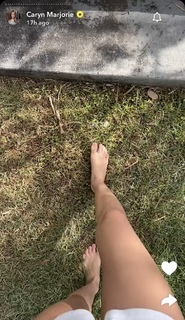 Caryn Marjorie feet photo thumbnail