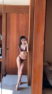 Caryn Marjorie feet photo thumbnail