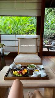 Caryn Marjorie feet photo thumbnail