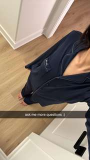 Caryn Marjorie feet photo thumbnail