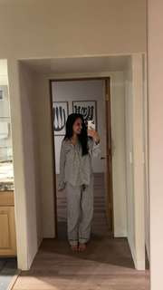 Caryn Marjorie feet photo thumbnail