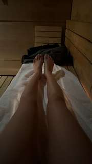 Caryn Marjorie feet photo thumbnail