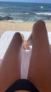 Caryn Marjorie feet photo thumbnail