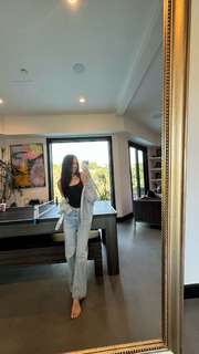 Caryn Marjorie feet photo thumbnail