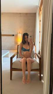 Caryn Marjorie feet photo thumbnail