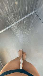 Caryn Marjorie feet photo thumbnail
