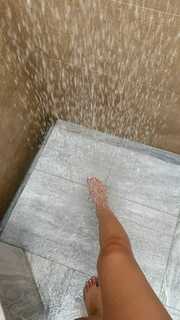 Caryn Marjorie feet photo thumbnail