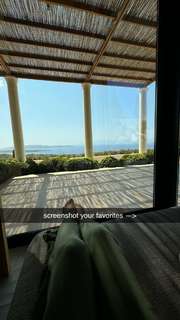 Caryn Marjorie feet photo thumbnail