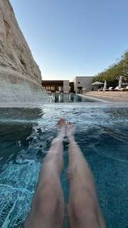 Caryn Marjorie feet photo thumbnail