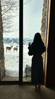 Caryn Marjorie feet photo thumbnail